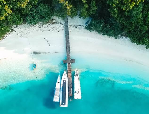 Pulau Handeuleum